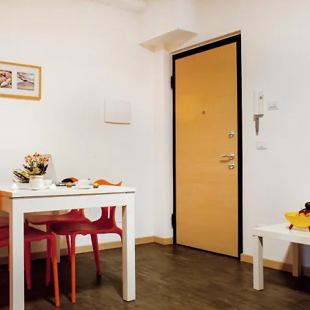 Holiway Cedro 208 Appartement Domaso